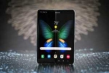 Samsung     Galaxy Fold:      Winner2